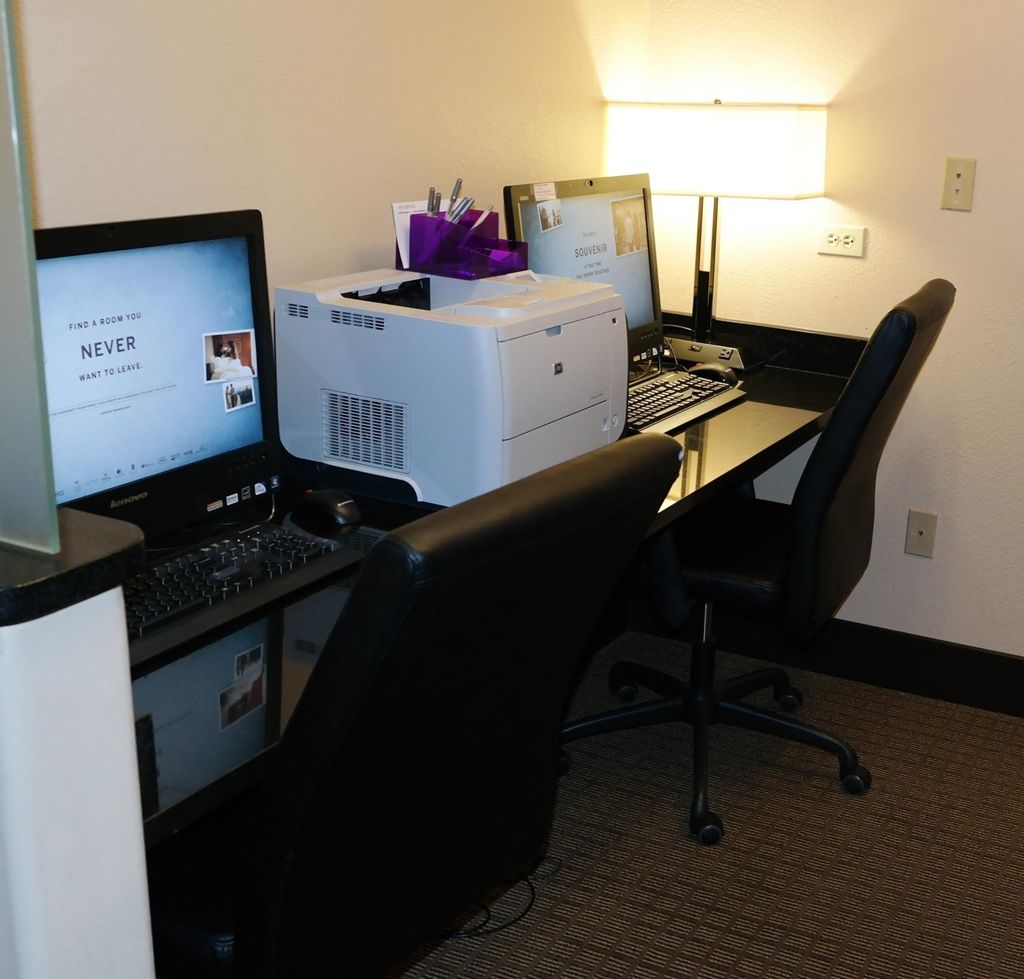 Hampton Inn Colorado Springs-Airport Facilities photo