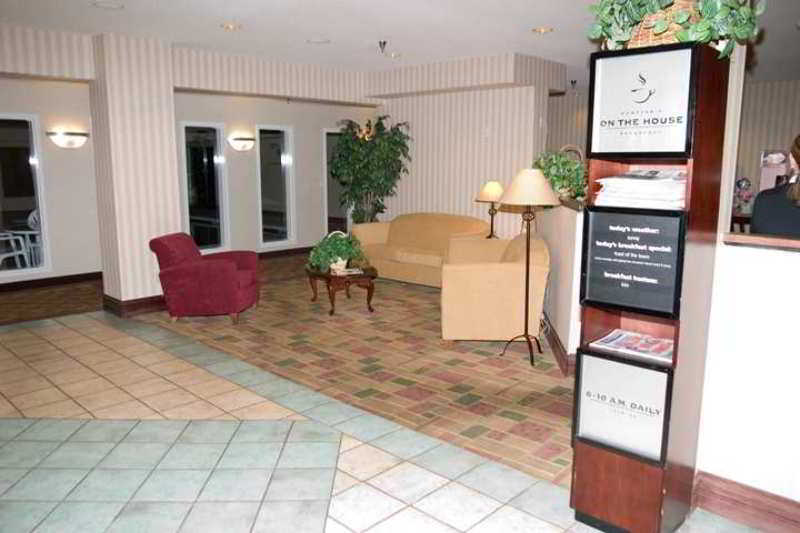 Hampton Inn Colorado Springs-Airport Interior photo